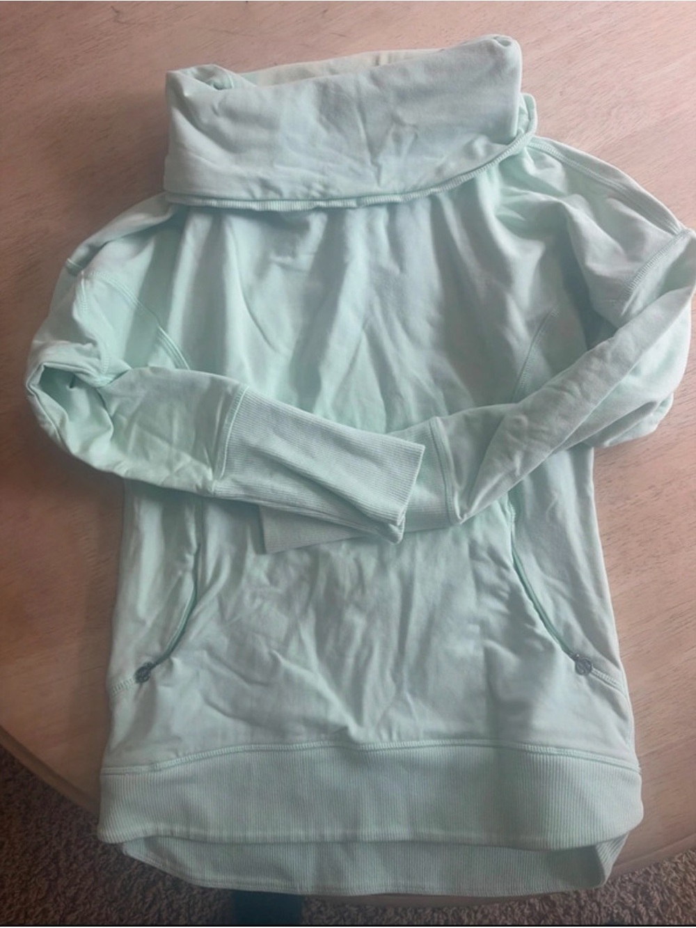 Lululemon Sweatshirt